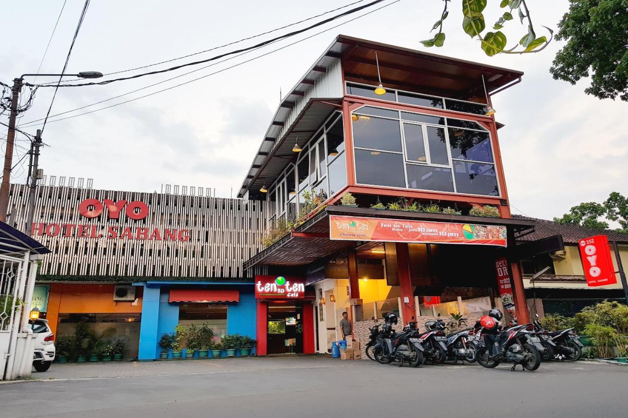 Vaccinated Staff - Oyo 352 Homestay Sabang Bandung Exterior foto